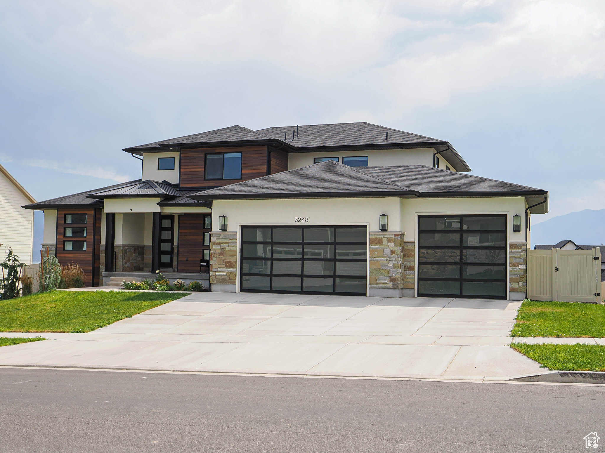 FOX HOLLOW - Residential