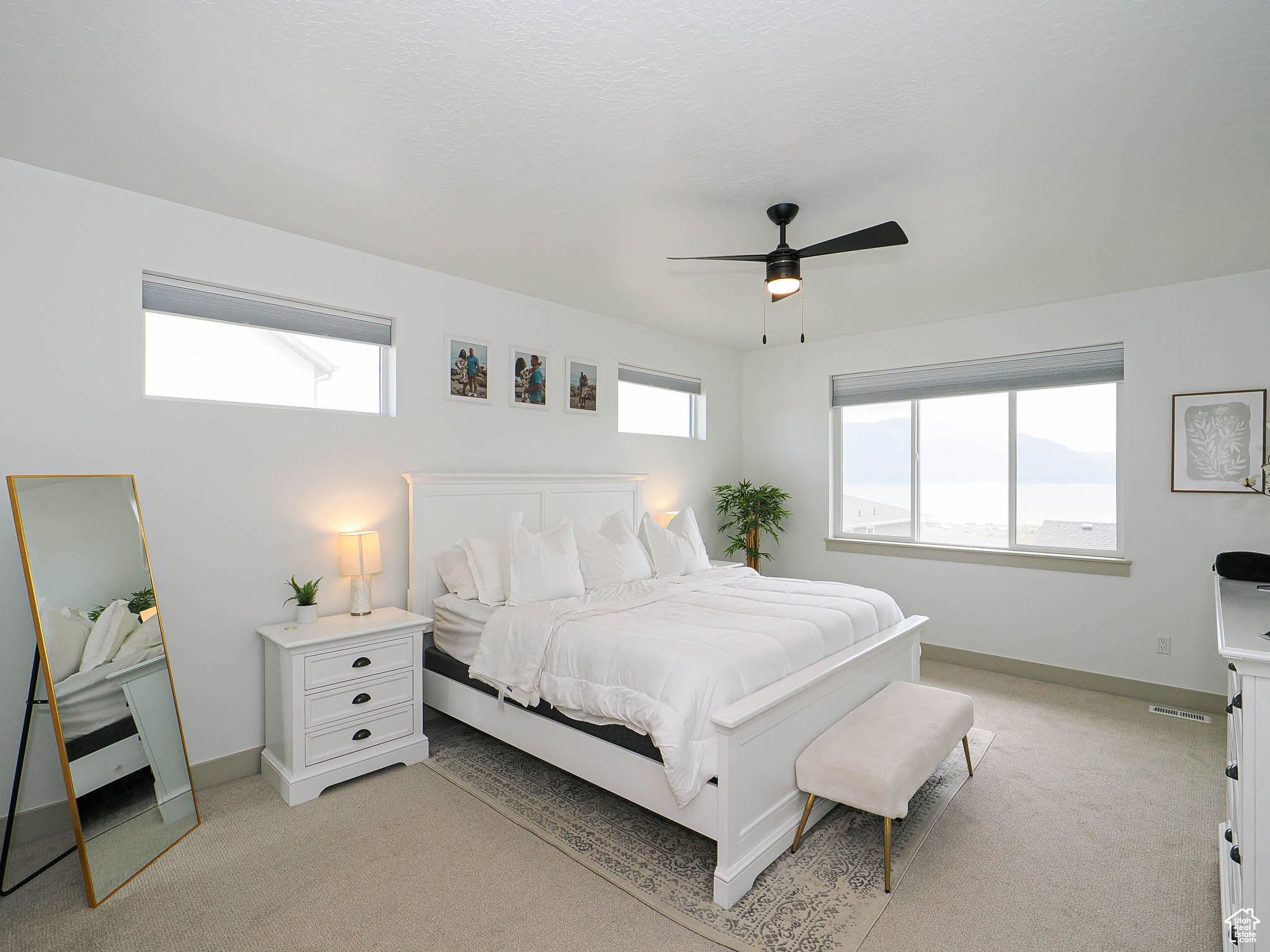 FOX HOLLOW - Residential