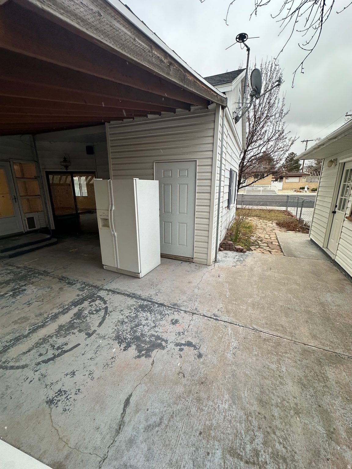 SANDY STATION PLAT - Residential Lease