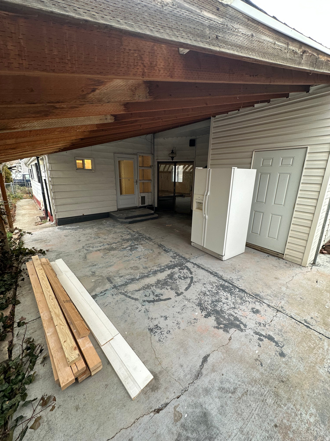 SANDY STATION PLAT - Residential Lease