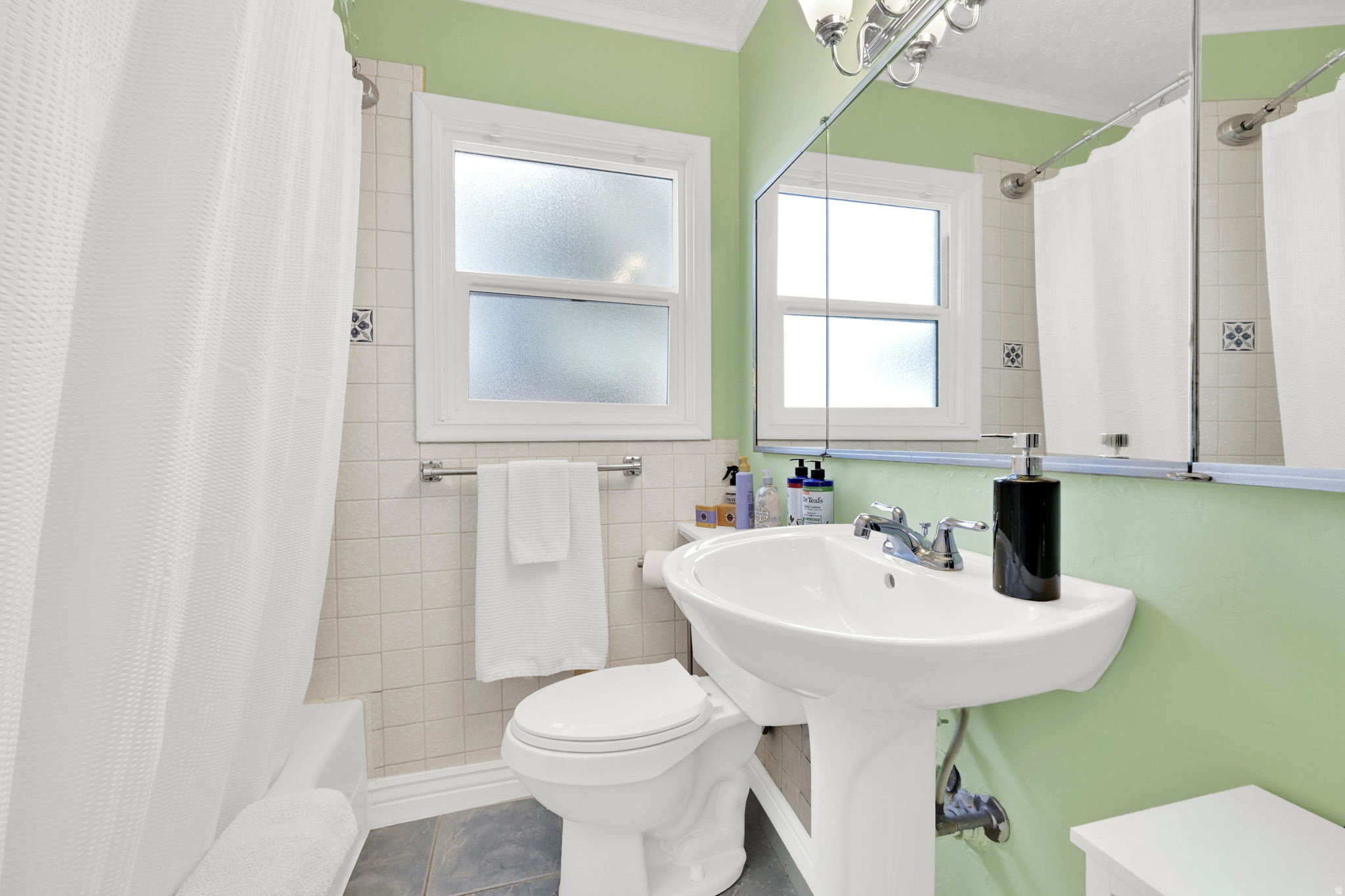 NOB HILL ANNEX - Residential