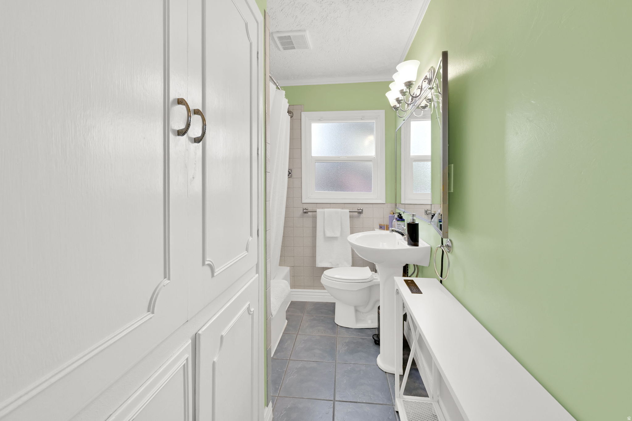 NOB HILL ANNEX - Residential