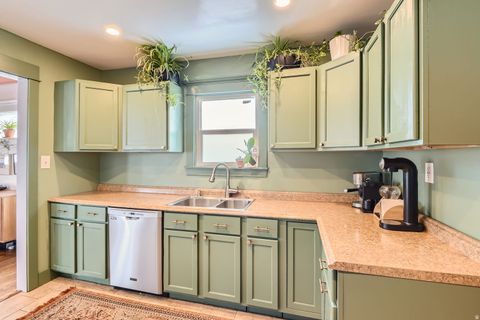 Tiny photo for 377 N 1000 W, Salt Lake City, UT 84116 (MLS # 2125583)