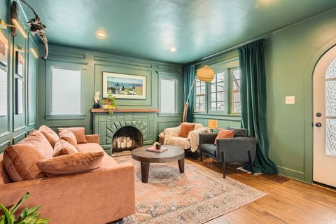 Tiny photo for 377 N 1000 W, Salt Lake City, UT 84116 (MLS # 2125583)