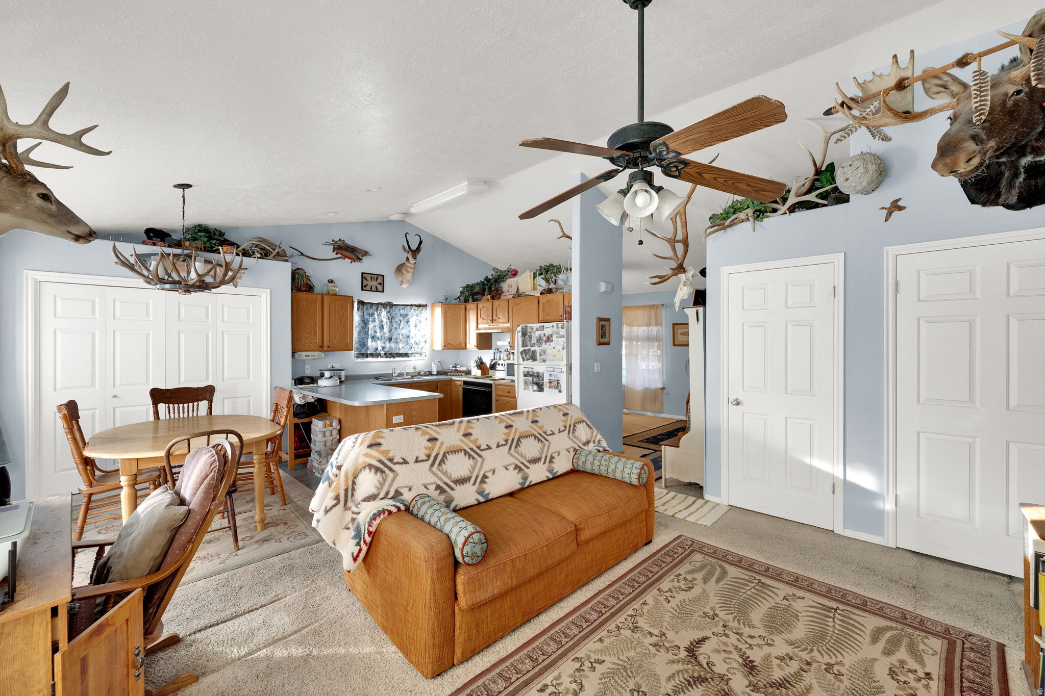 EAGLE POINT - Residential