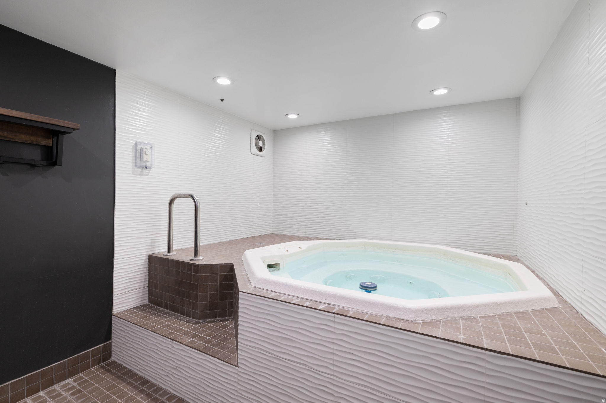 GRAND GALLERIA - Residential