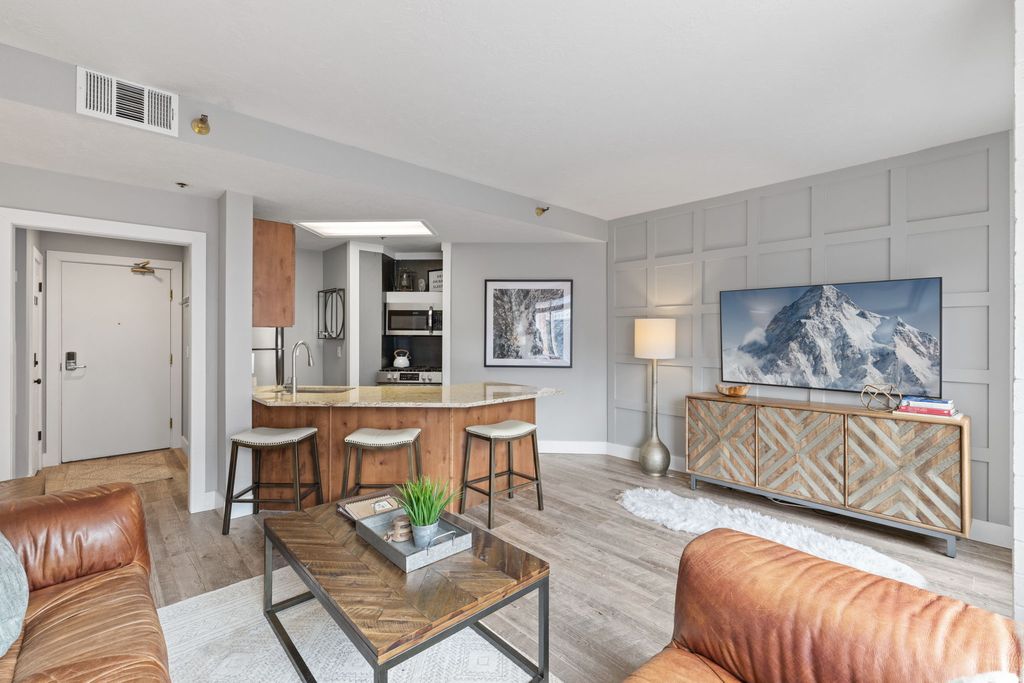 Photo of 580 MAIN ST #306, Park City, UT 84060 (MLS # 2142326)