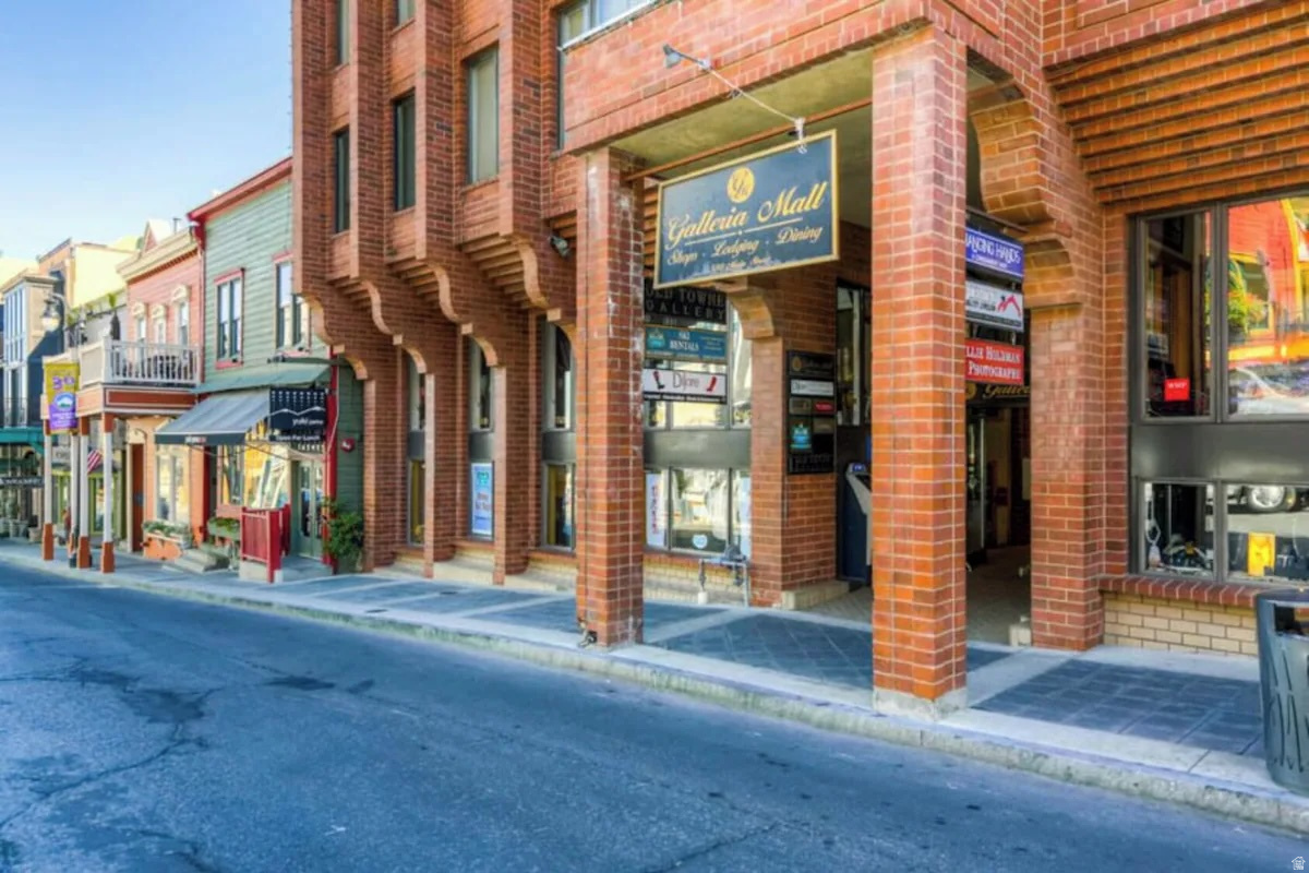 GRAND GALLERIA - Residential