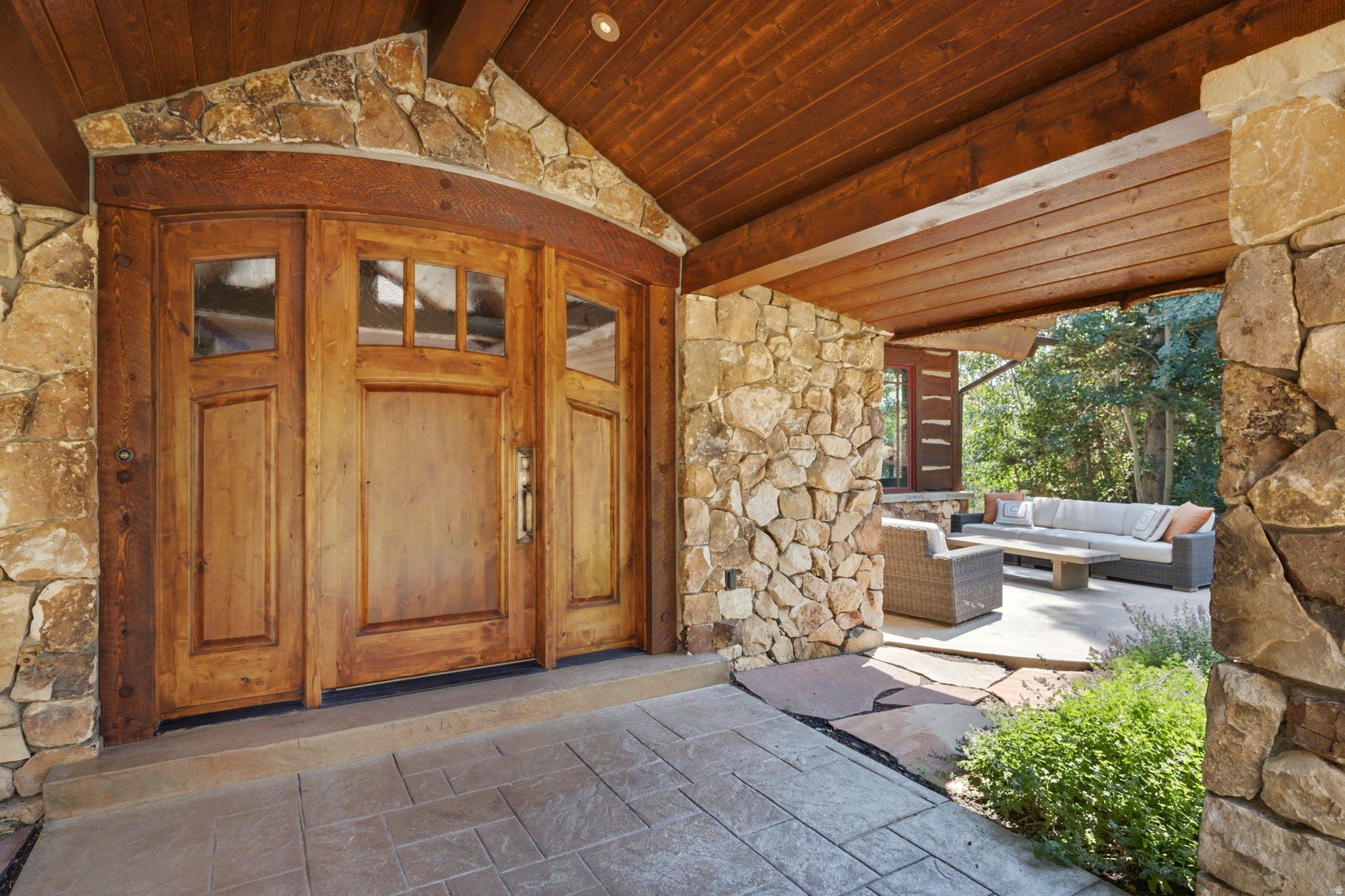 56 WHITE PINE CANYON RD