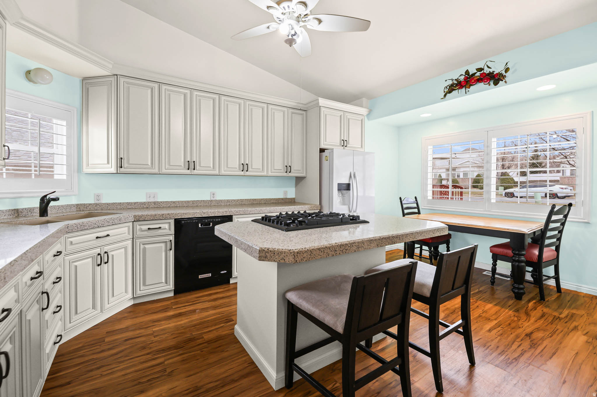 OAKS AT DEER HOLLOW AMD A PUD - Residential