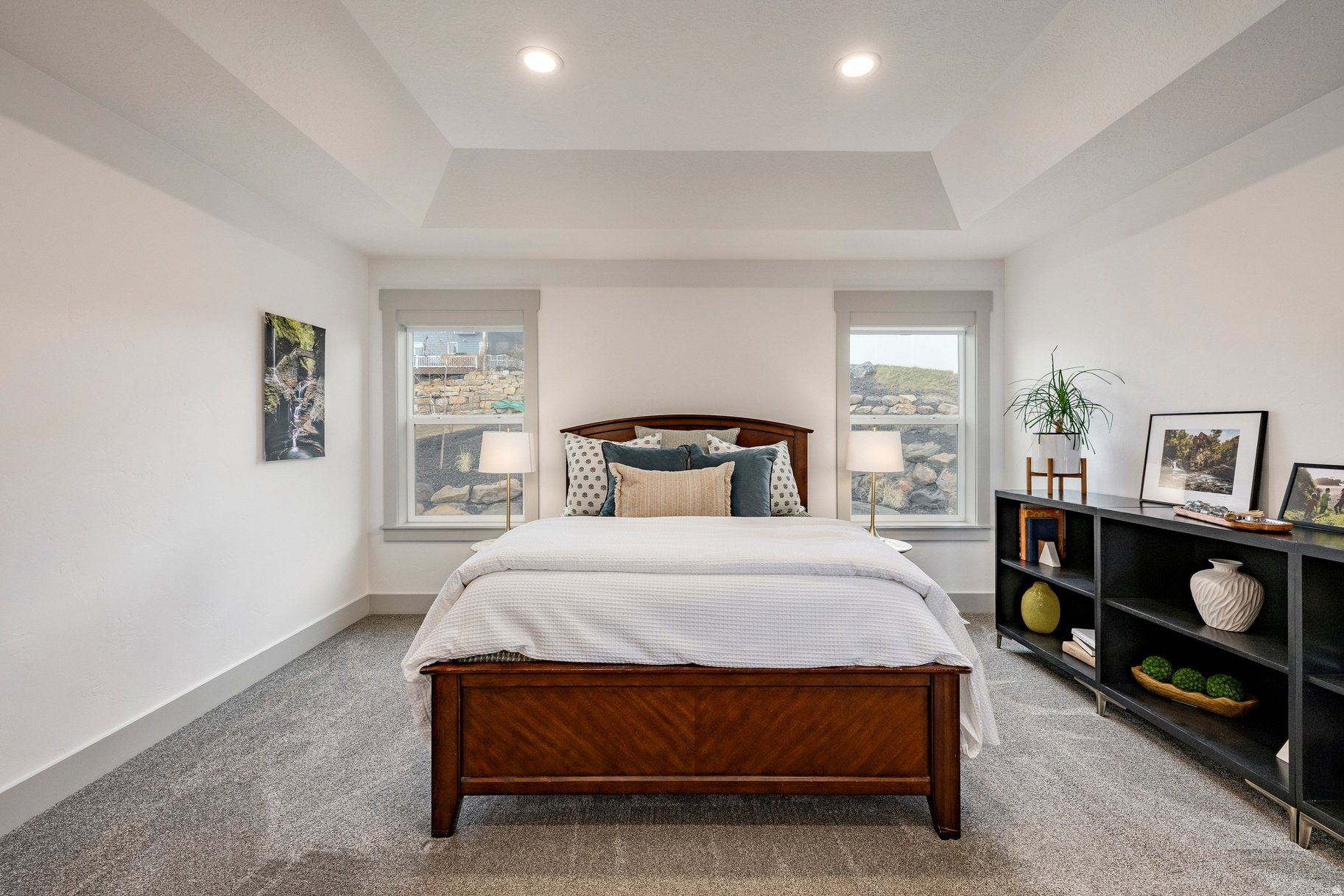 MOUNTAIN GATE ESTATES - Residential