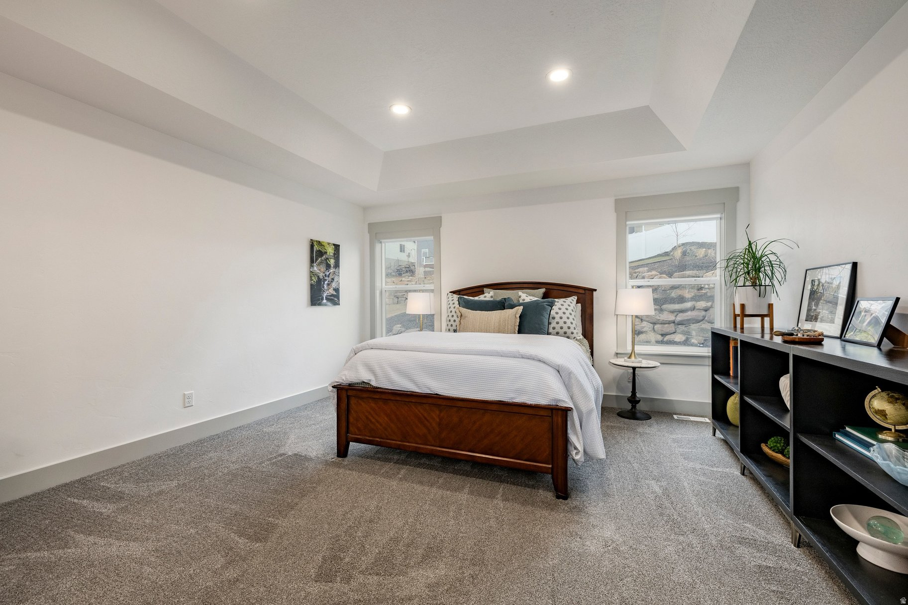 MOUNTAIN GATE ESTATES - Residential