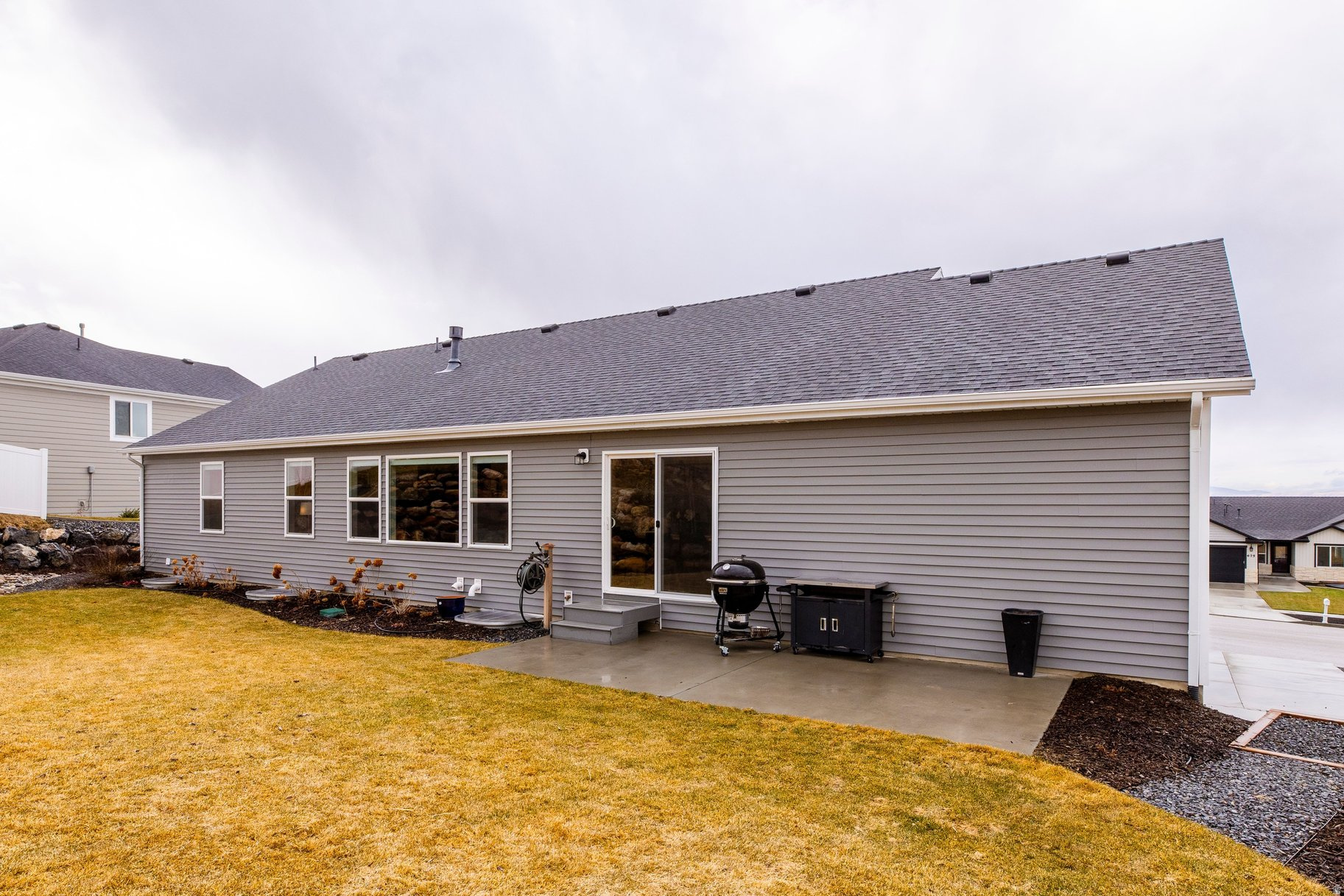 MOUNTAIN GATE ESTATES - Residential