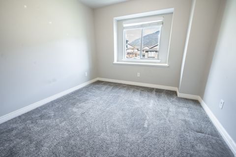 Tiny photo for 3164 N PEREGRINE WAY, Layton, UT 84040 (MLS # 2148609)