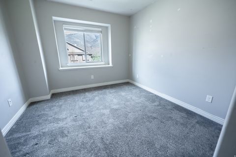 Tiny photo for 3164 N PEREGRINE WAY, Layton, UT 84040 (MLS # 2148609)