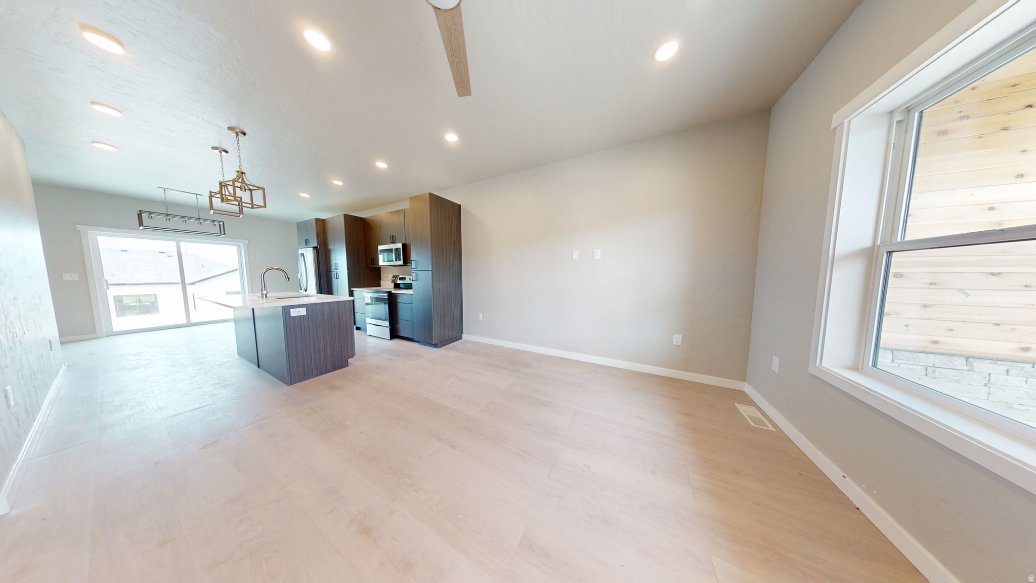 DESERT CANYONS - Residential