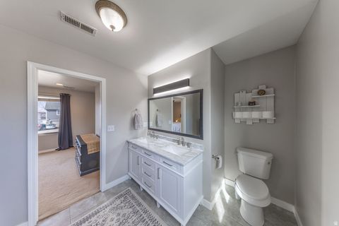 Tiny photo for 1877 S 725 E, Clearfield, UT 84015 (MLS # 2140318)