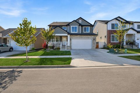 Tiny photo for 71 N MORNING VIEW DR W, Saratoga Springs, UT 84045 (MLS # 2158577)