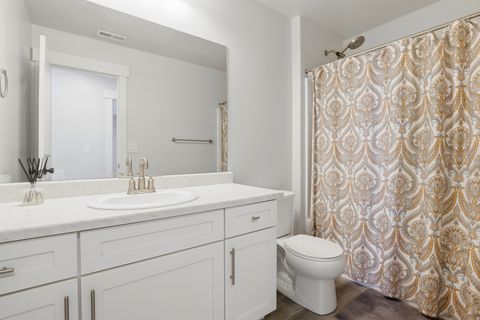 Tiny photo for 71 N MORNING VIEW DR W, Saratoga Springs, UT 84045 (MLS # 2158577)
