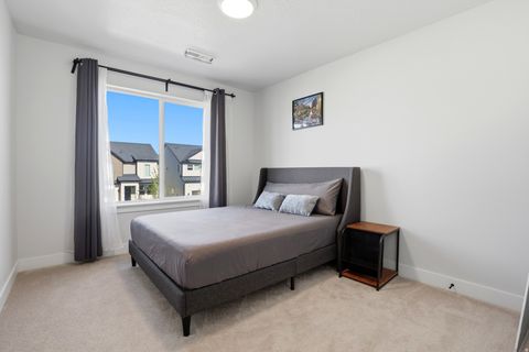 Tiny photo for 71 N MORNING VIEW DR W, Saratoga Springs, UT 84045 (MLS # 2158577)