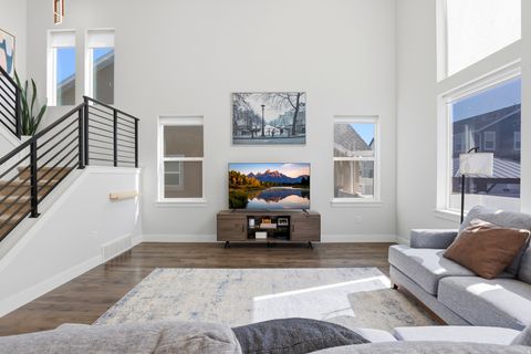 Tiny photo for 71 N MORNING VIEW DR W, Saratoga Springs, UT 84045 (MLS # 2158577)