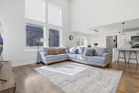 Tiny photo for 71 N MORNING VIEW DR W, Saratoga Springs, UT 84045 (MLS # 2158577)