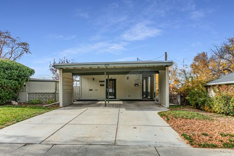 Tiny photo for 2010 S LAURELHURST DR E #A, Salt Lake City, UT 84108 (MLS # 2123931)