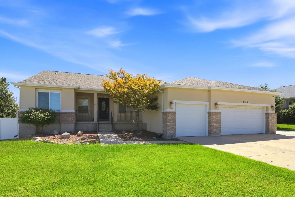 Photo of 5473 W WHEATRIDGE, West Jordan, UT 84081 (MLS # 2184700)