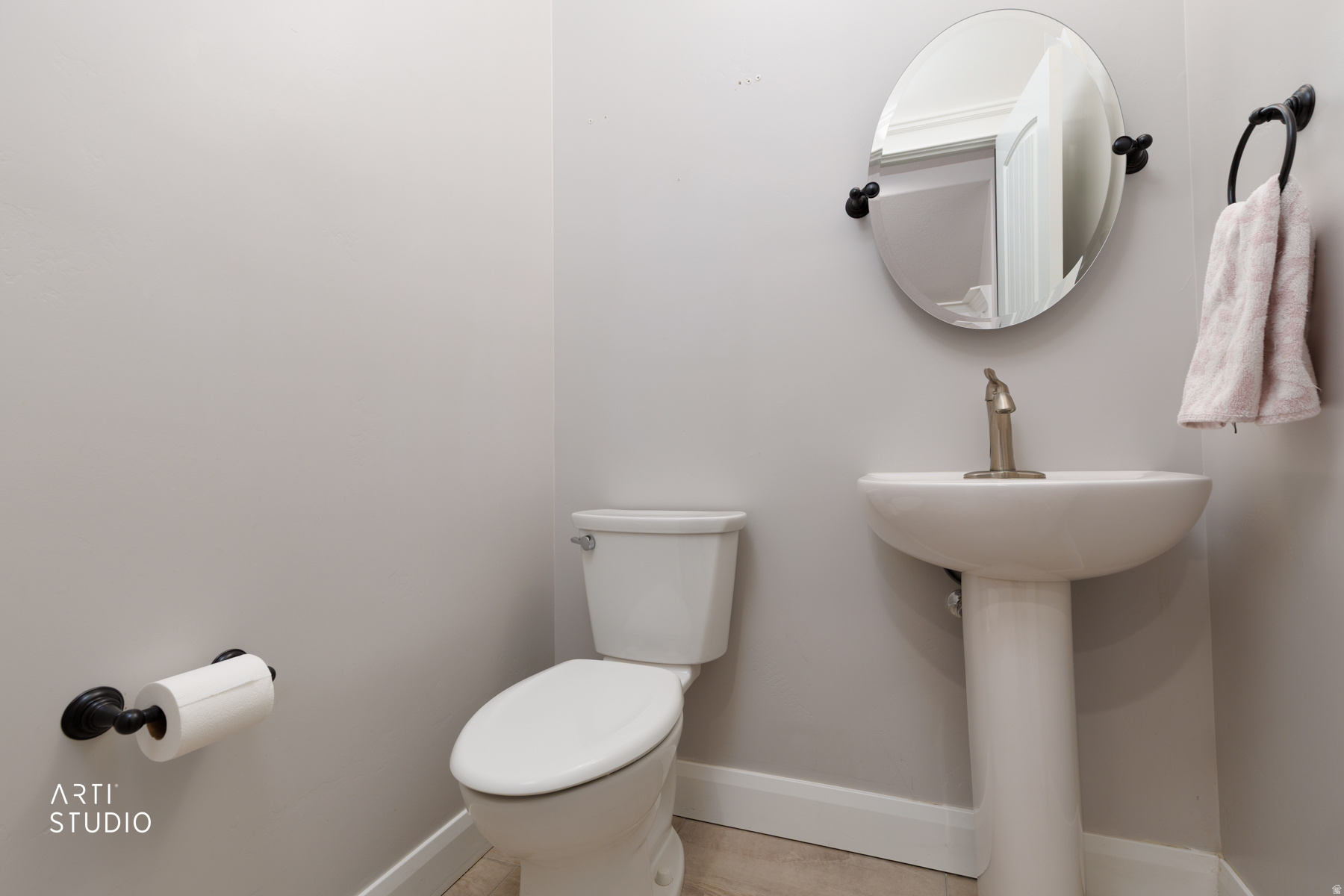 IRON FLATS - Residential