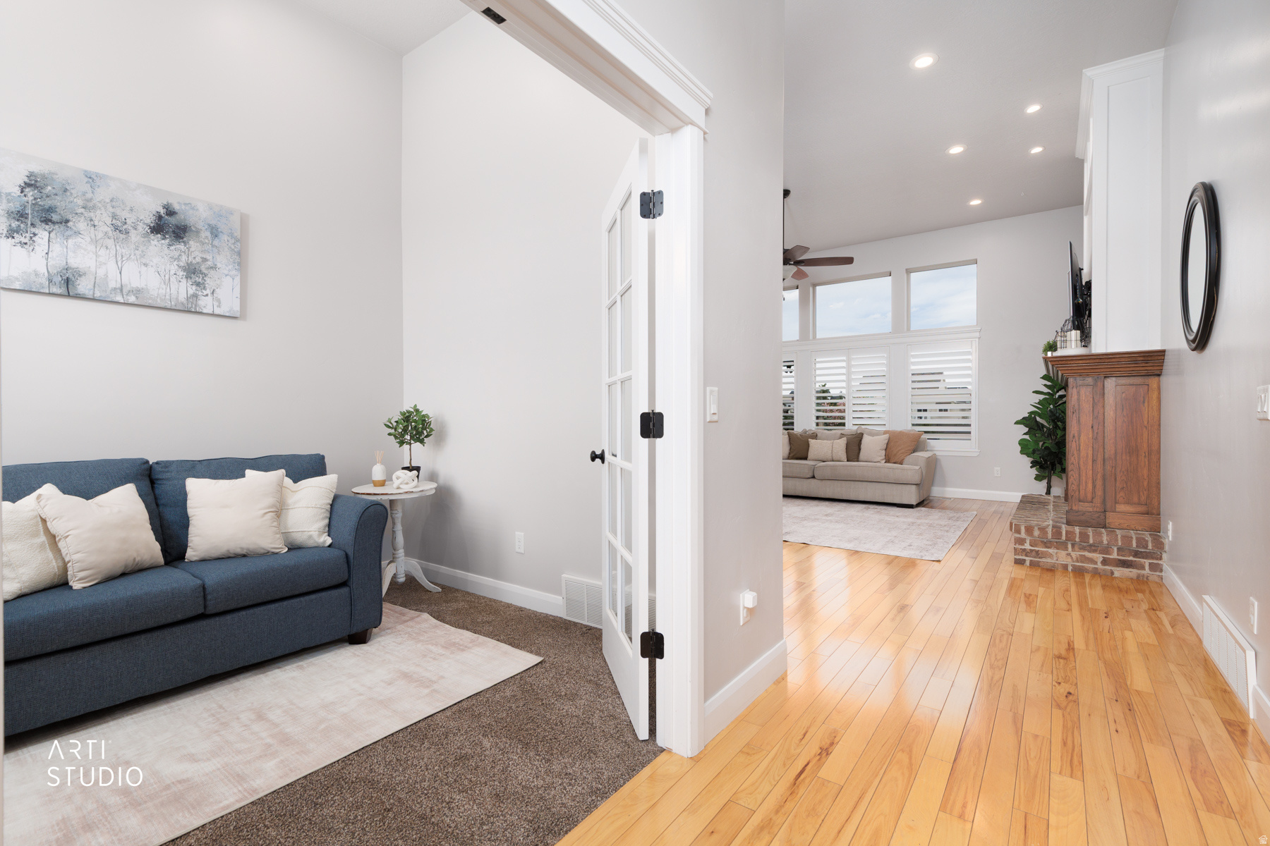 IRON FLATS - Residential