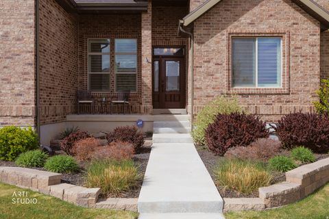 Tiny photo for 2238 W 600 N, Lehi, UT 84043 (MLS # 2150307)