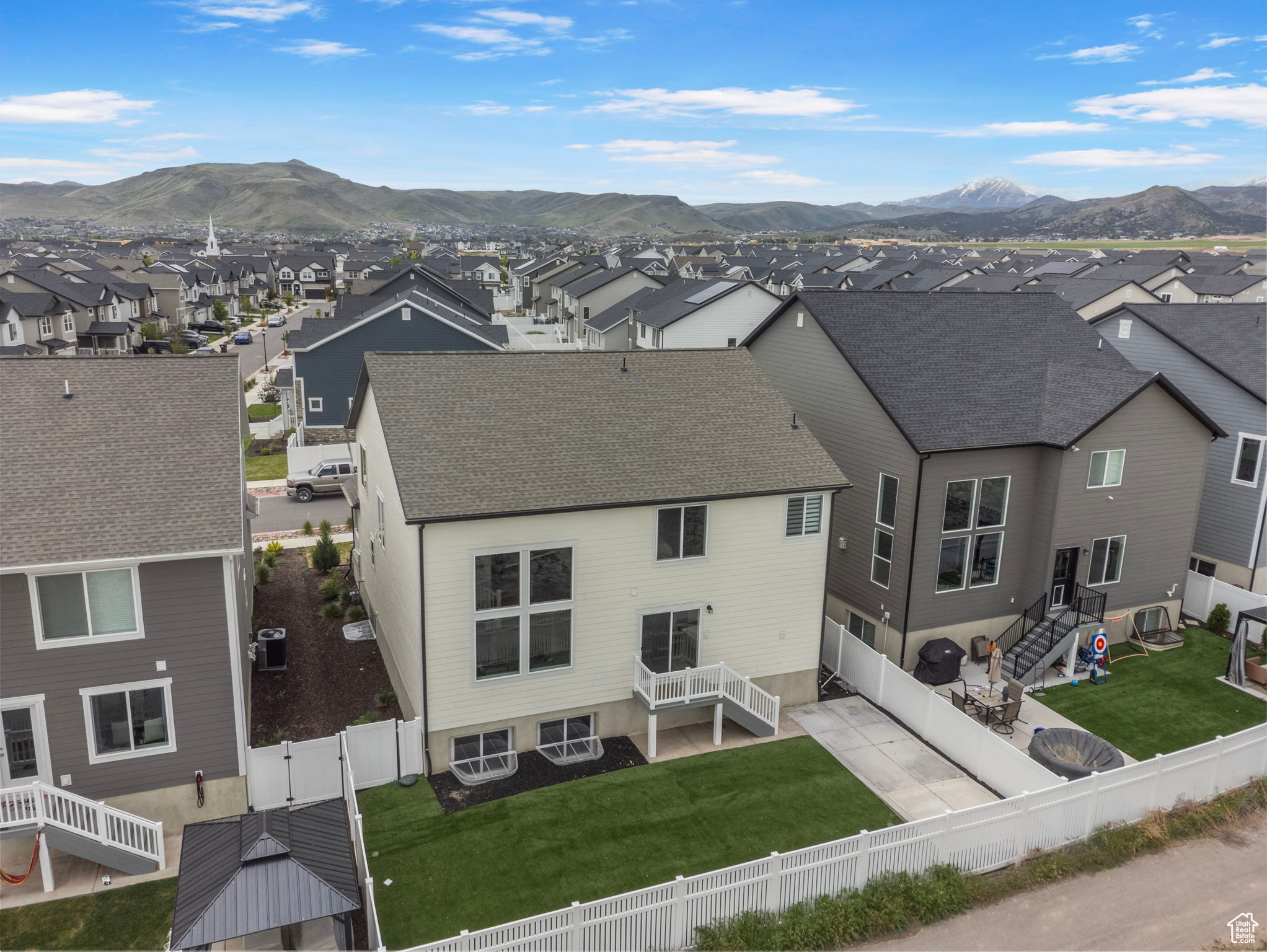 COPPER FIELDS - Residential