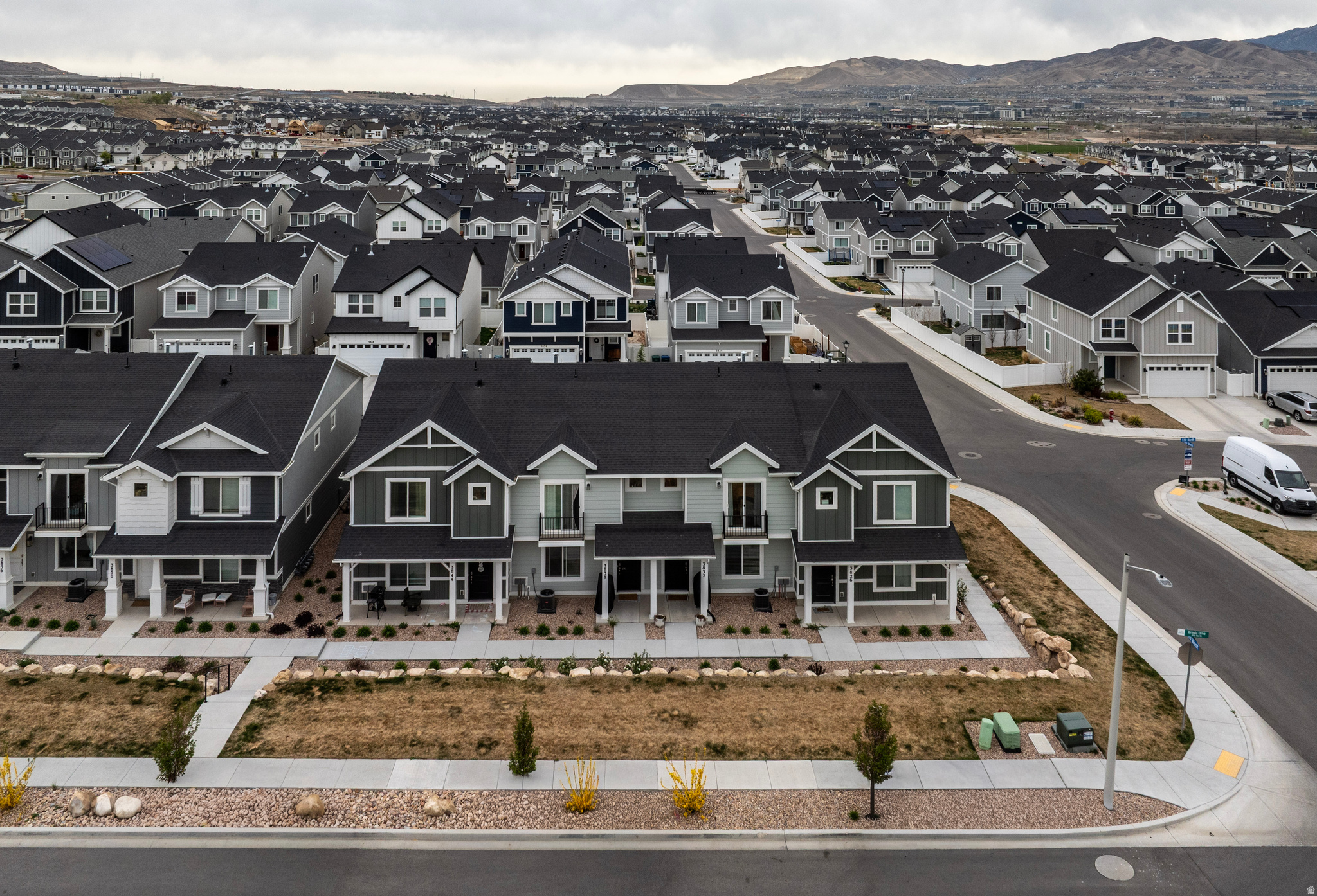 SPRING RANCH - Residential