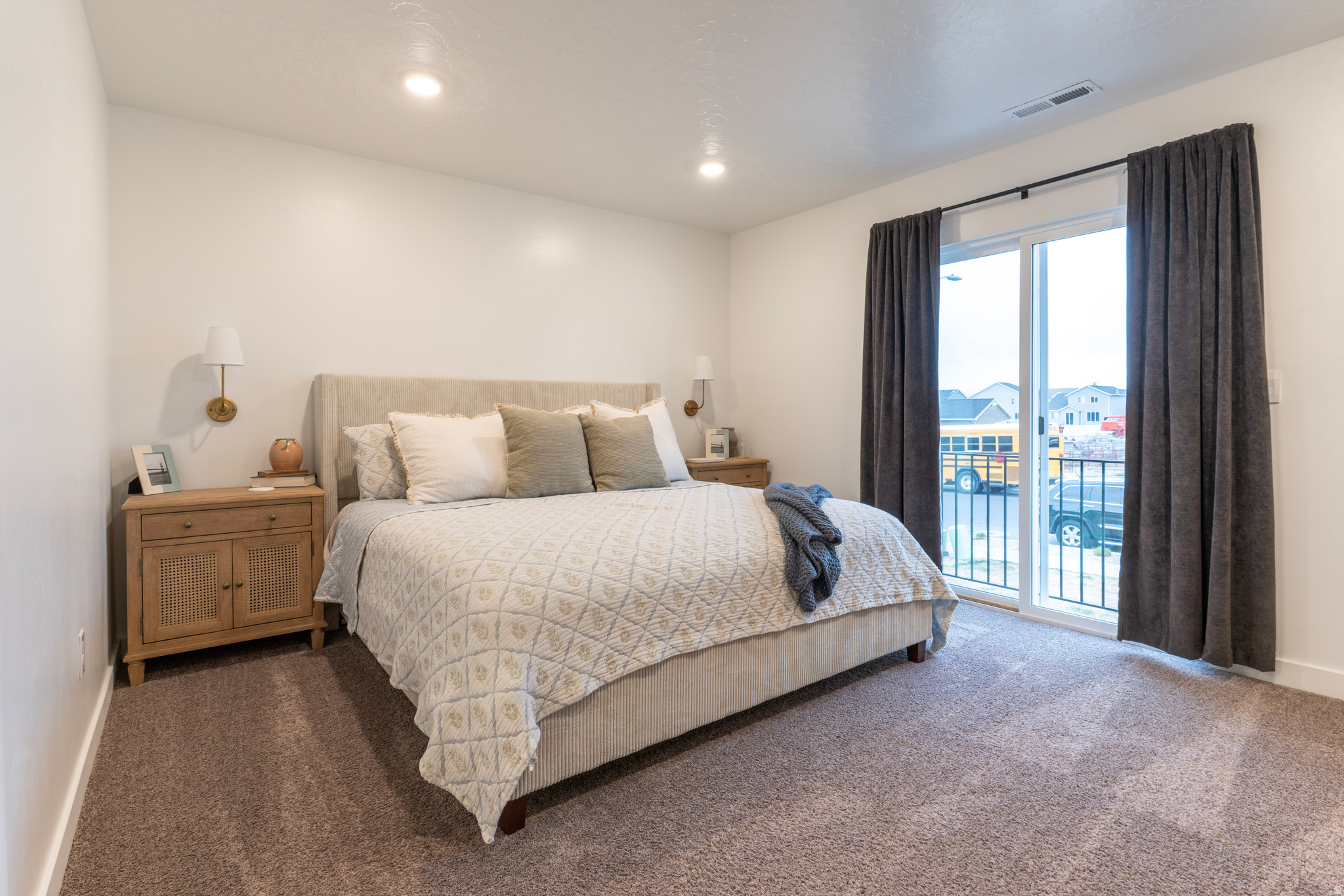 SPRING RANCH - Residential