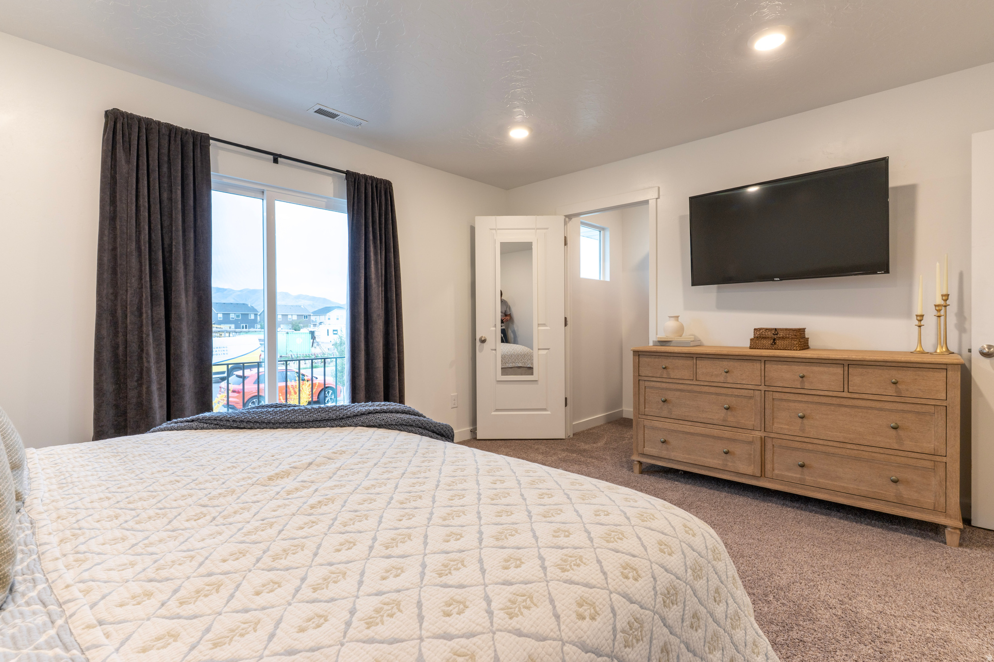 SPRING RANCH - Residential