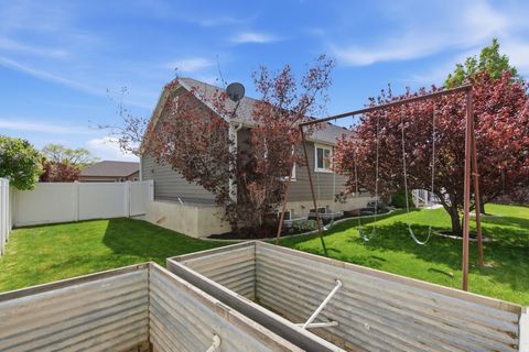 Tiny photo for 416 W 2070 N, Lehi, UT 84043 (MLS # 2150435)