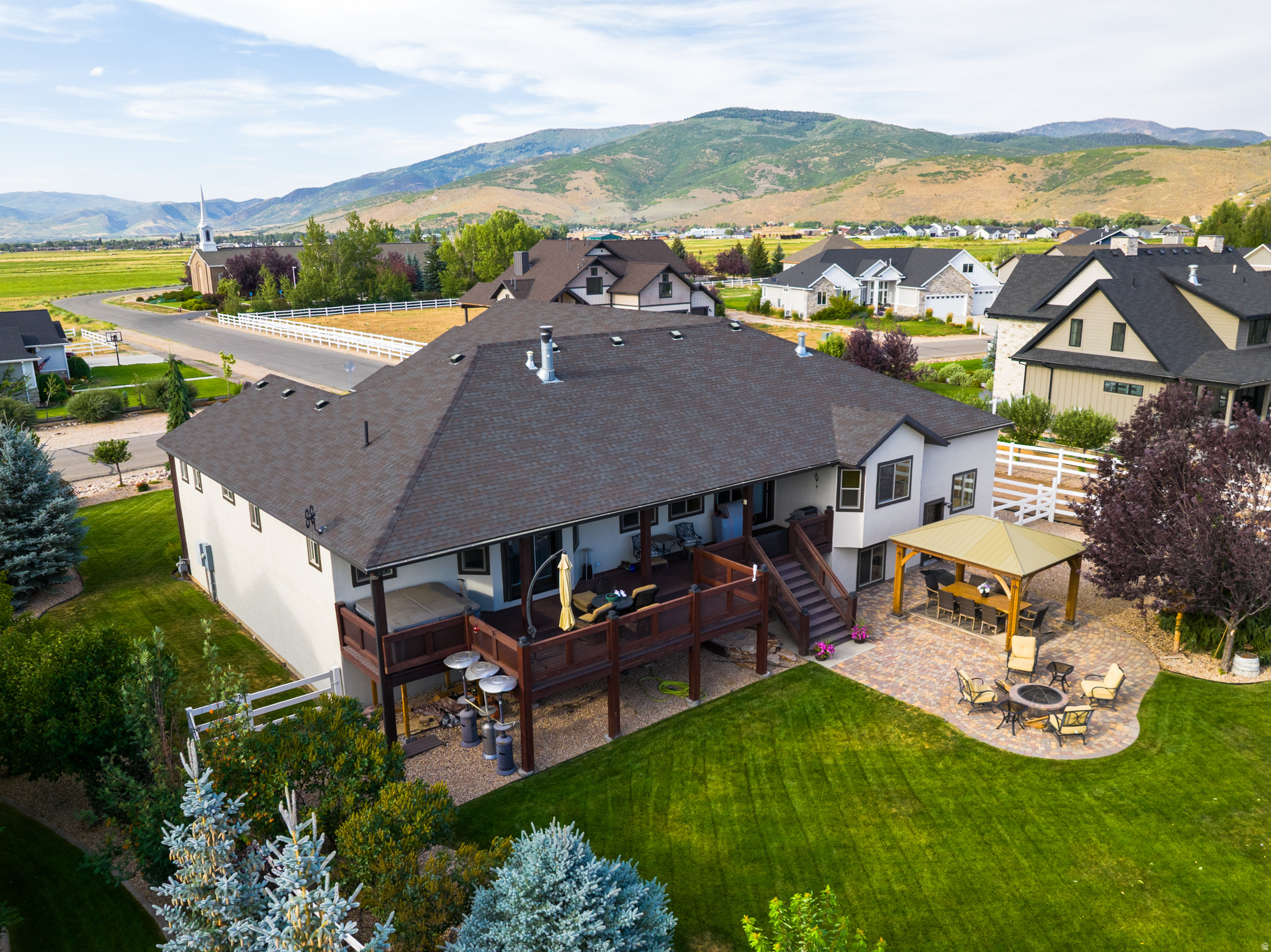 WILD WILLOW - Residential