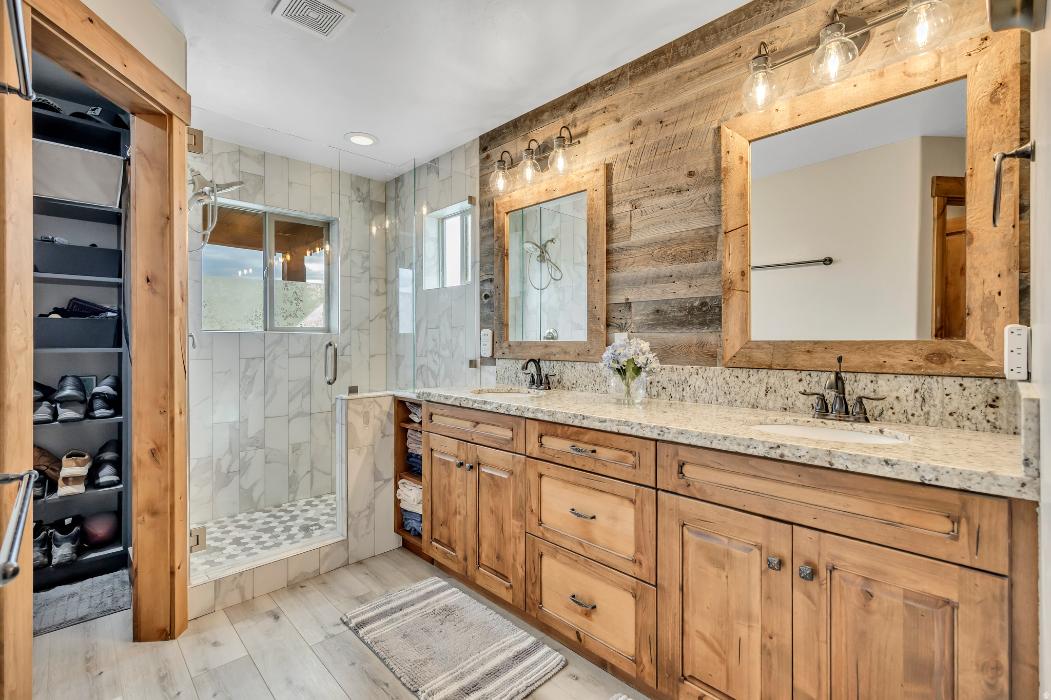 WILD WILLOW - Residential