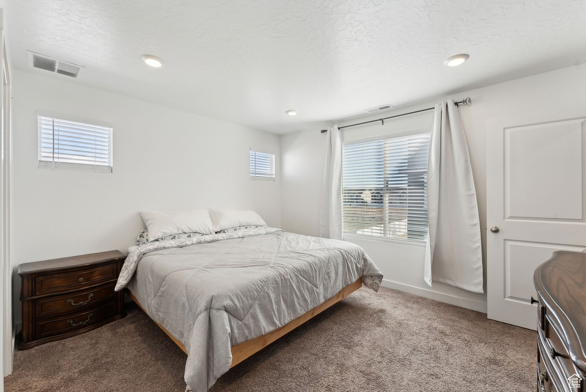 1099 E Quarterdeck Way, Saratoga Springs, Utah image 15