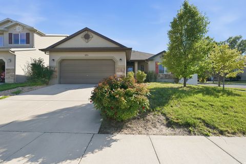 Tiny photo for 371 N STAMFORD DR W, North Salt Lake, UT 84054 (MLS # 2158355)