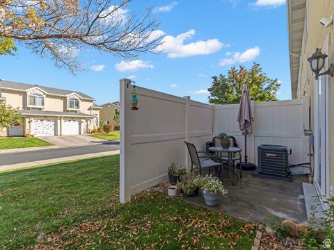 Tiny photo for 6811 S ETRUSCAN WAY, West Jordan, UT 84084 (MLS # 2118949)