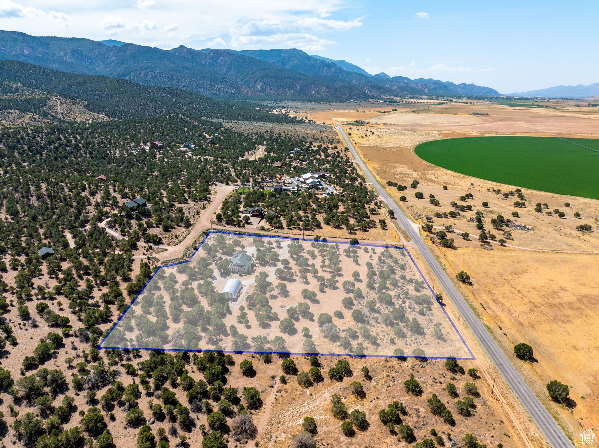 KANARRA KOVE TOO SUBDIVISION - Residential