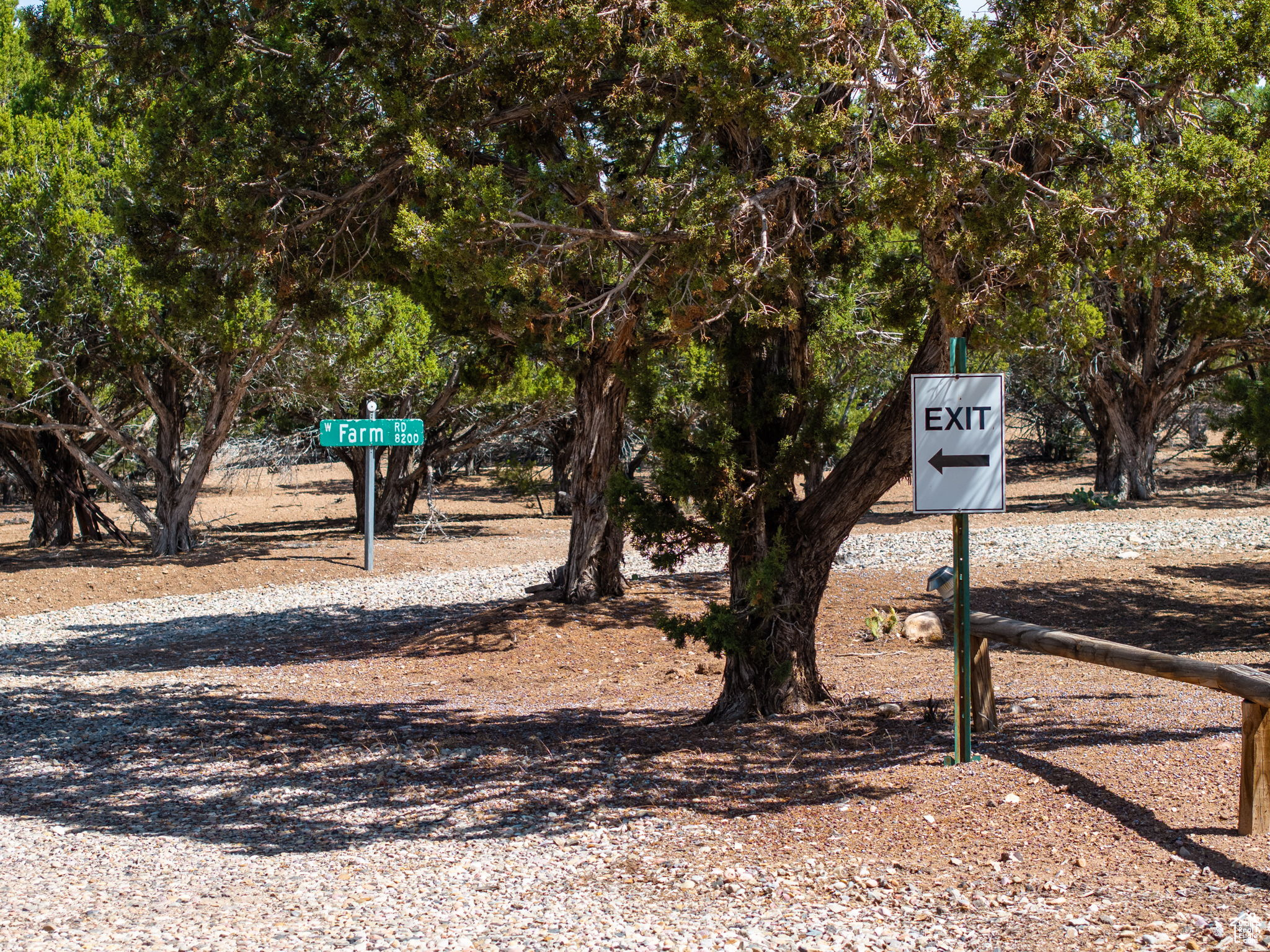 KANARRA KOVE TOO SUBDIVISION - Residential