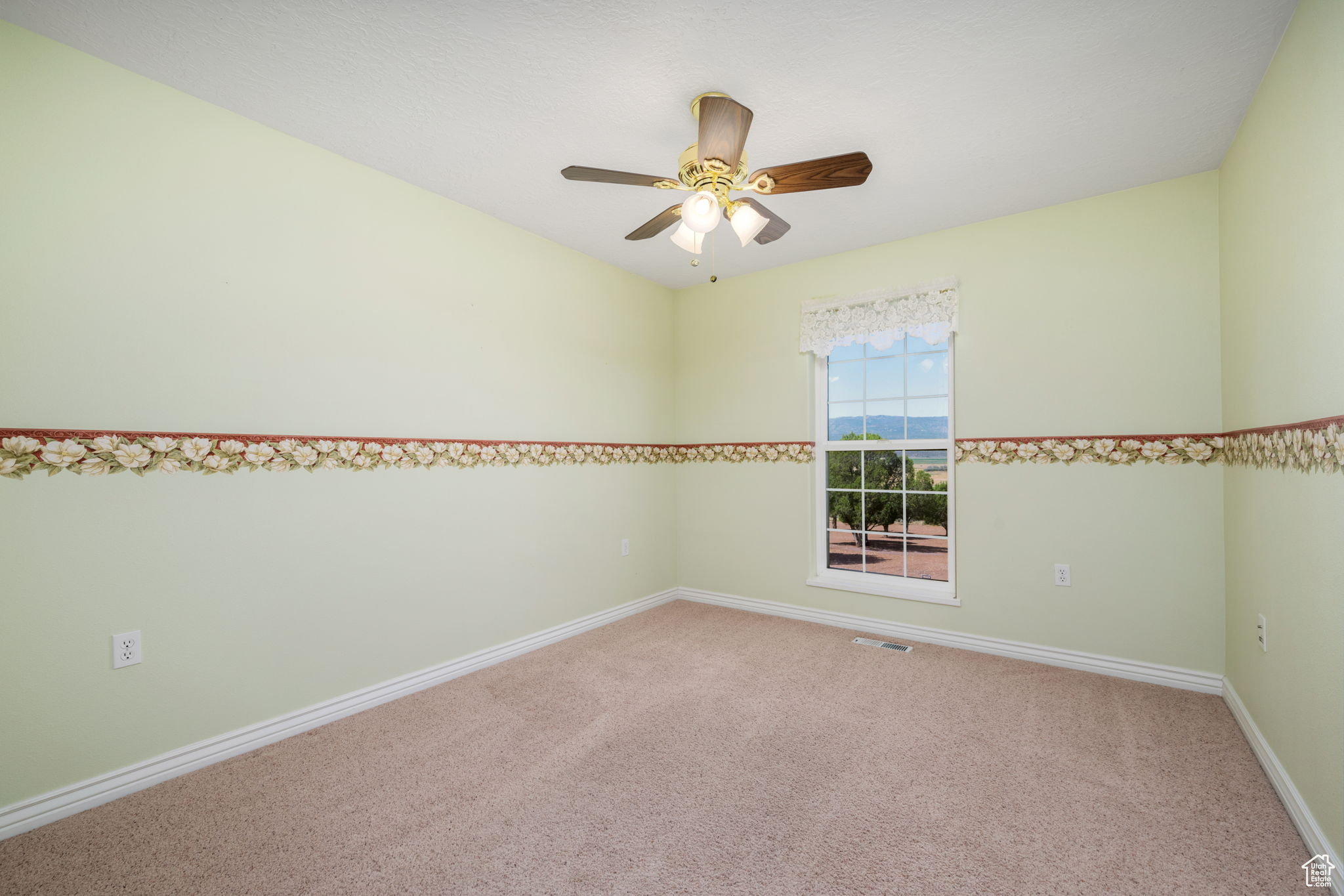 KANARRA KOVE TOO SUBDIVISION - Residential