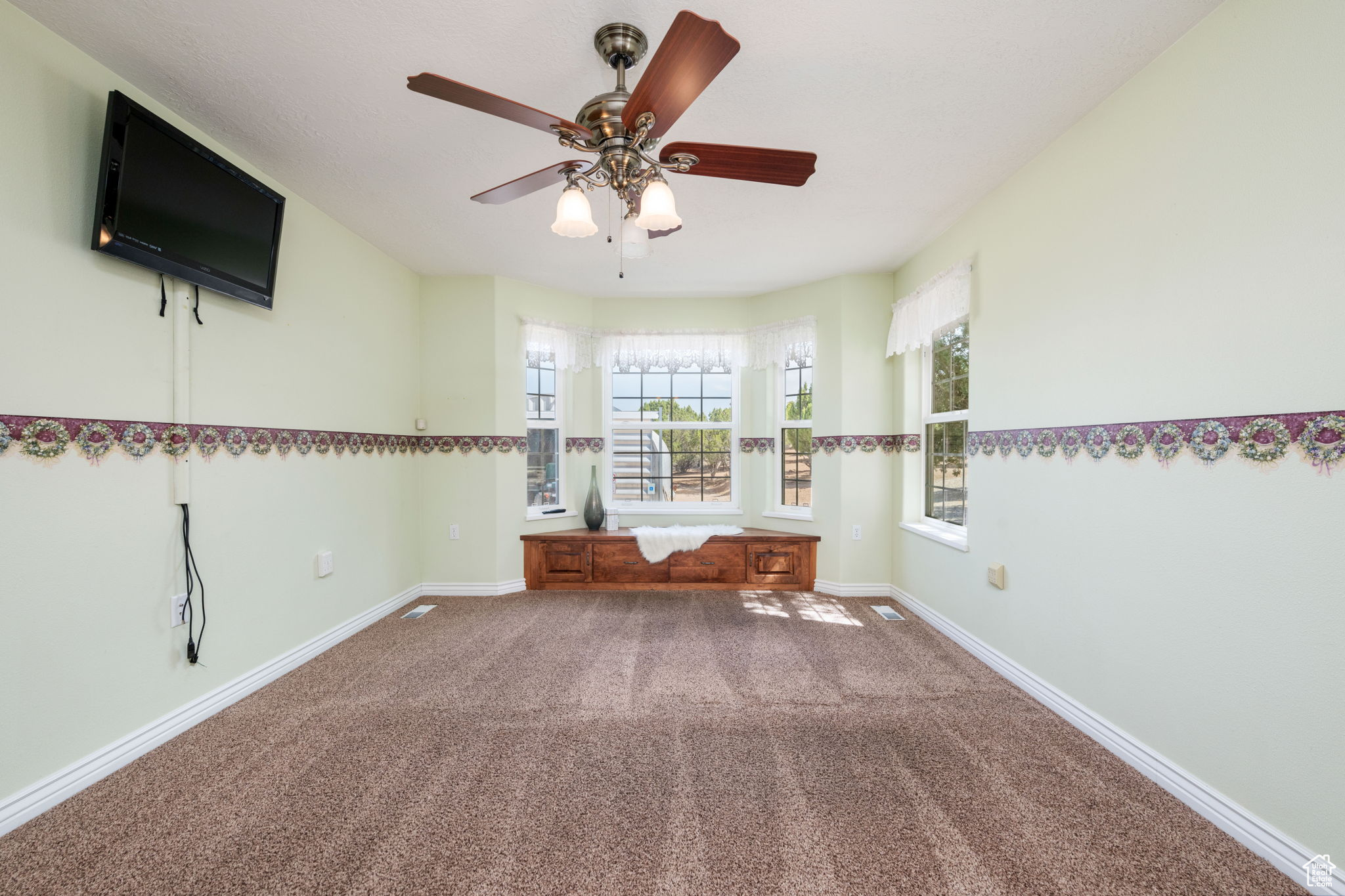 KANARRA KOVE TOO SUBDIVISION - Residential