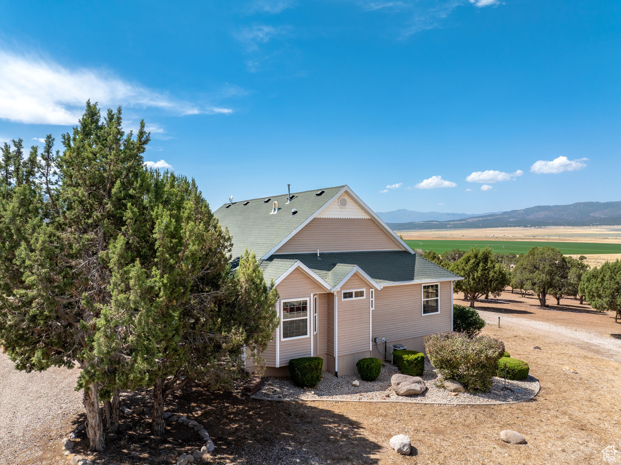 KANARRA KOVE TOO SUBDIVISION - Residential