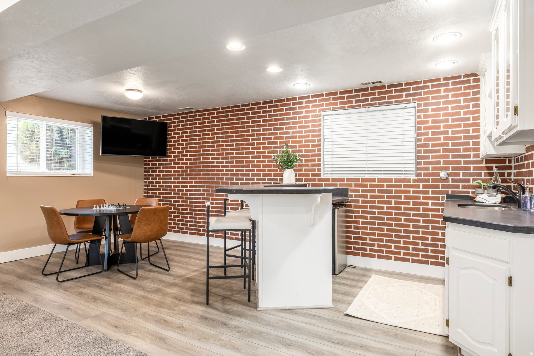 SILVER MOUNTAIN - Residential