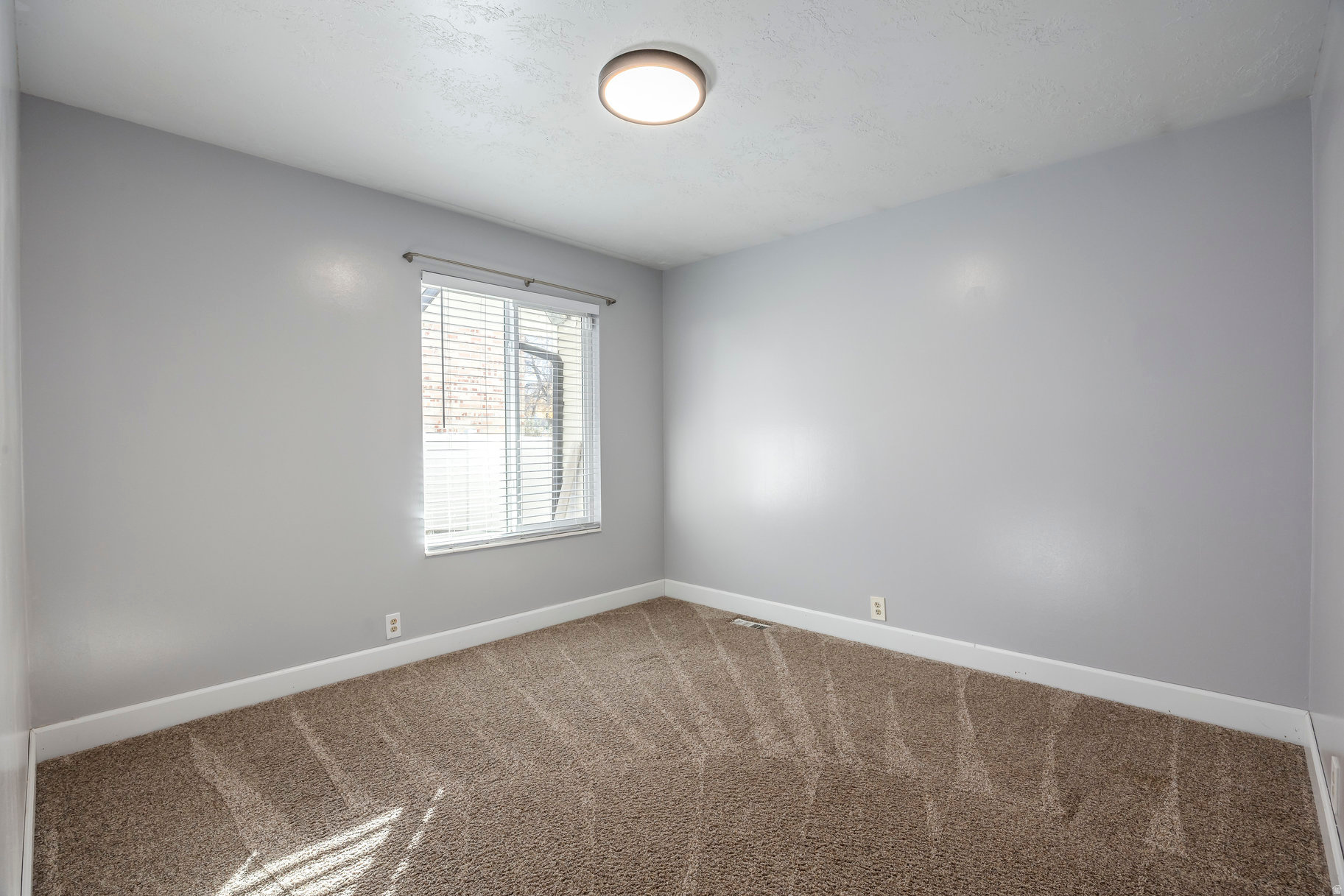 SILVER MOUNTAIN - Residential