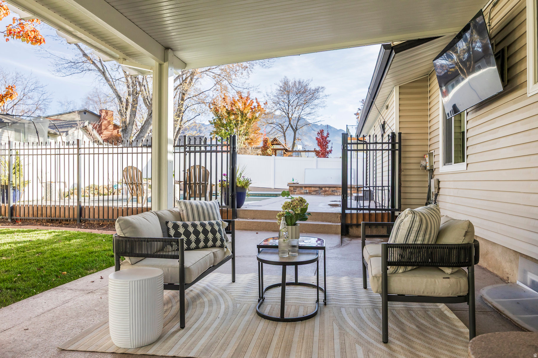 SILVER MOUNTAIN - Residential