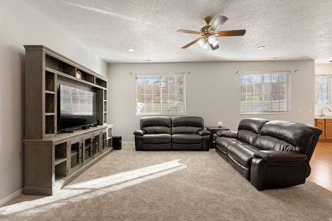 Tiny photo for 2113 W 525 S, Cedar City, UT 84720 (MLS # 2126992)